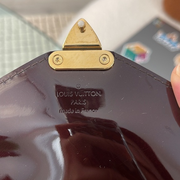 Louis Vuitton Monceau BB in Amatante - Picture 8 of 16